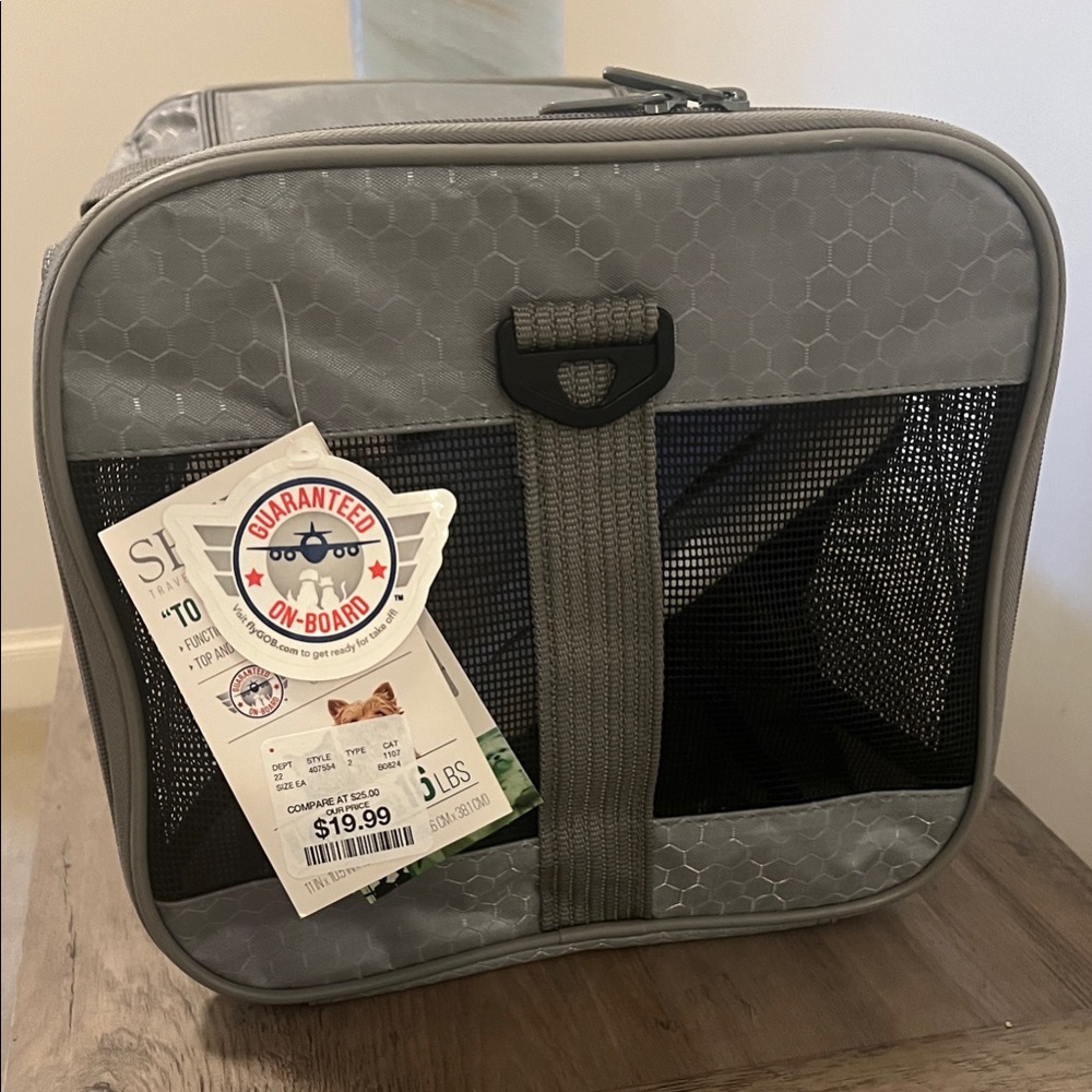 Sherpa travel with peace of mind “to go” pet bag